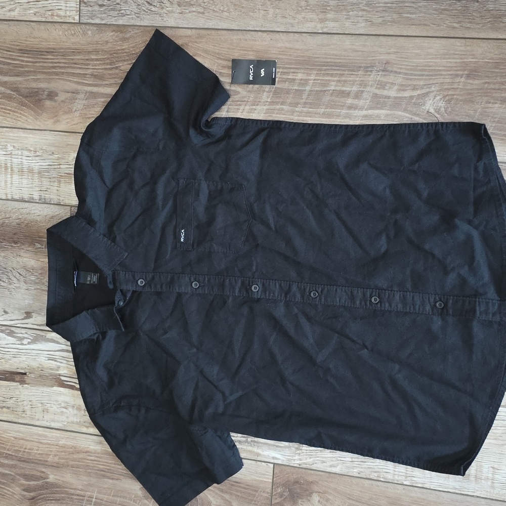 NWT Men's RVCA Douglas S/S Button Up Collared Shirt. Color Black & Size Large - Picture 4 of 5